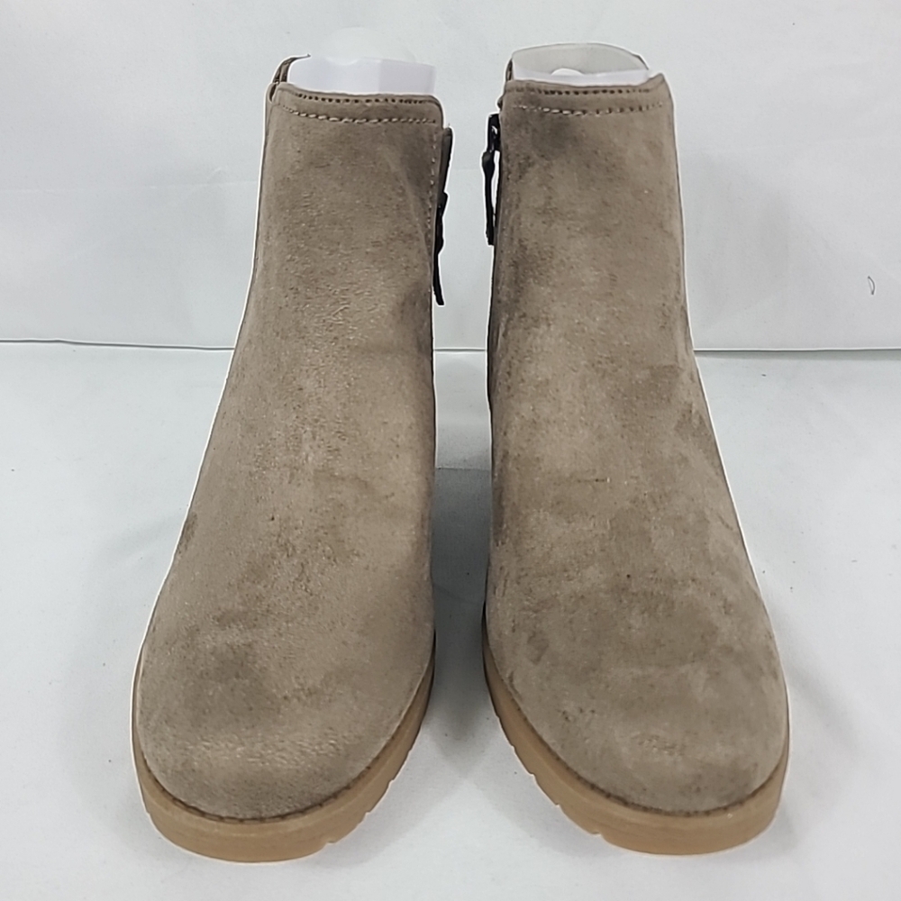 NEW Dr. Scholls Women's Camden Wedge Ankle Boots Taupe Micro Sz 10 M - Picture 2 of 7